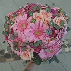 Rund Brudbukett i rosa